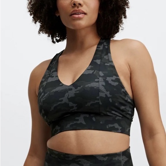 Fabletics On The Go MIDI Medium Impact Camp Sports Bra Size Small - Picture 1 of 5